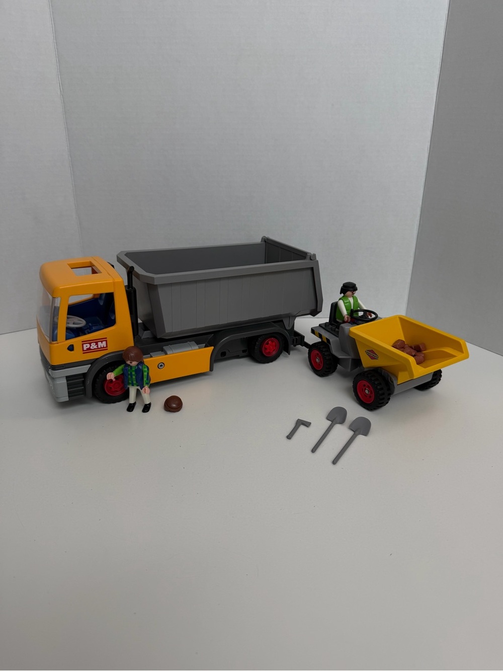 Playmobil Dump Truck 2001 Small Front Dumper 1988 Construction Workers Rccks